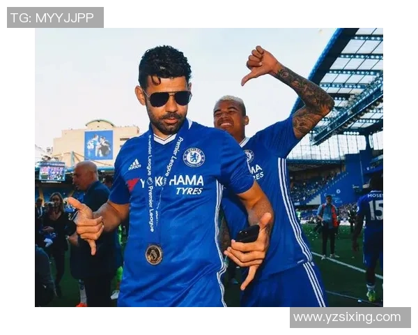 足球男帅哥的魅力与风采解析以及他们在赛场外的生活故事